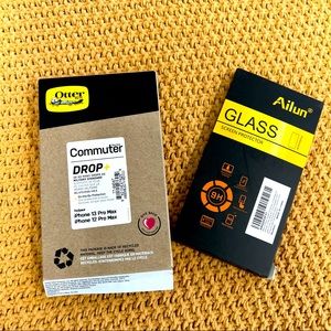 iPhone 13 Pro Max Otterbox and 2 screen protectors